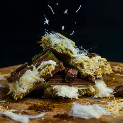 The Pişmaniye Bar Deluxe | Pistachio & Angel Hair (7.8oz)