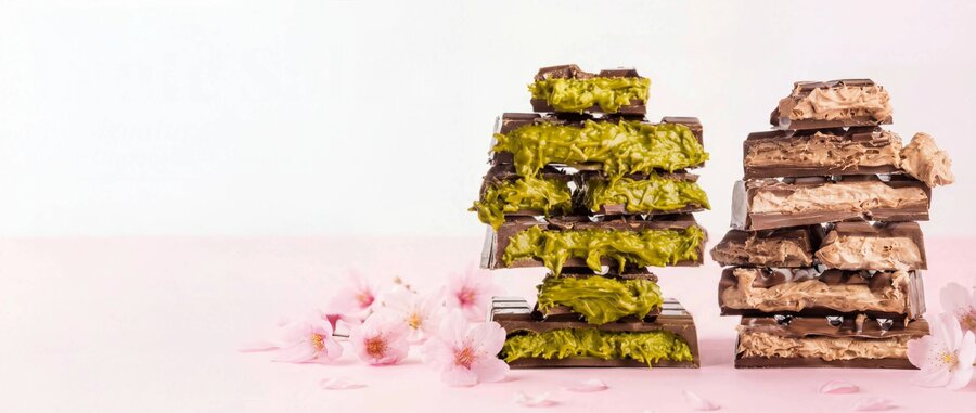 Cioccolato Dubai con pistacchio e kadayif